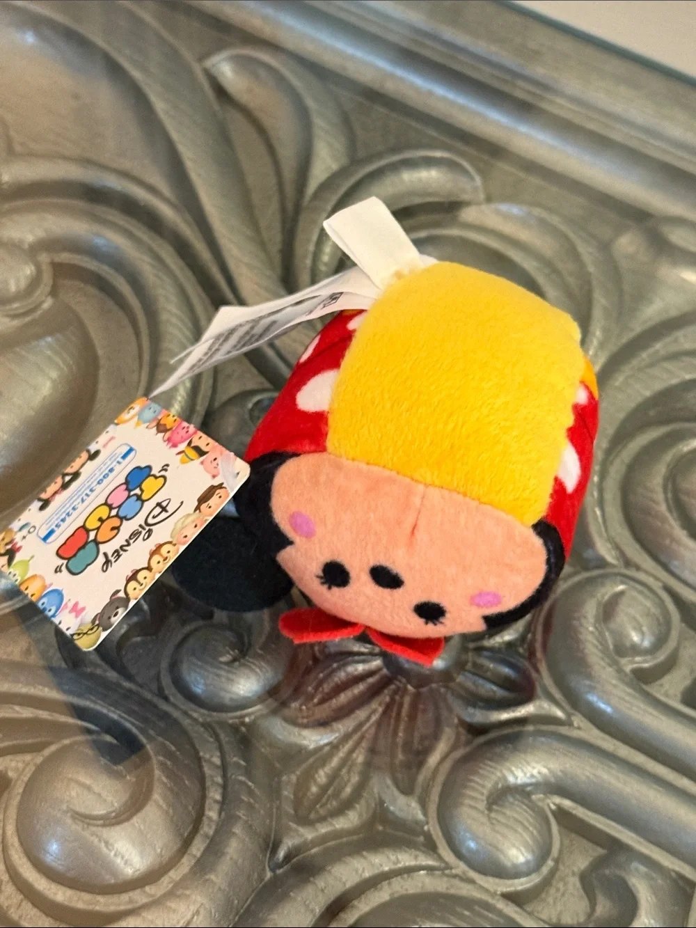 Disney Minnie Mouse Tsum Tsum Plush NWT Mini Size